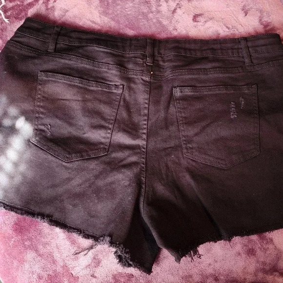 NWT Black Jean Shorts Womans Size 20 By Highway Jeans. - Picture 3 of 4